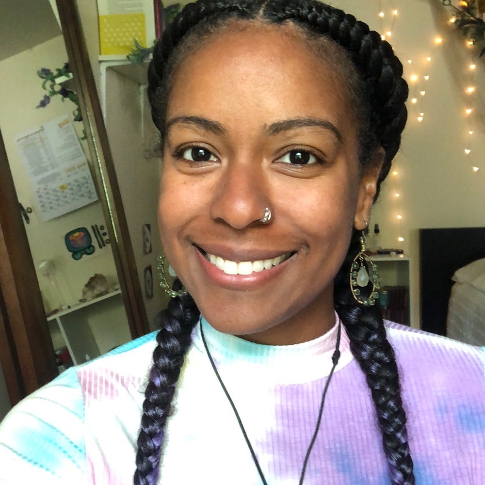 Meet your Posher, Vivian